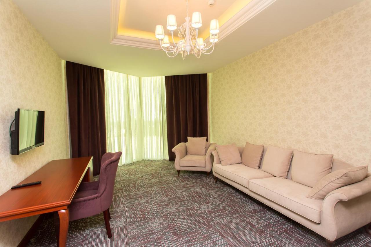 Azpetrol Hotel Kusar Dış mekan fotoğraf