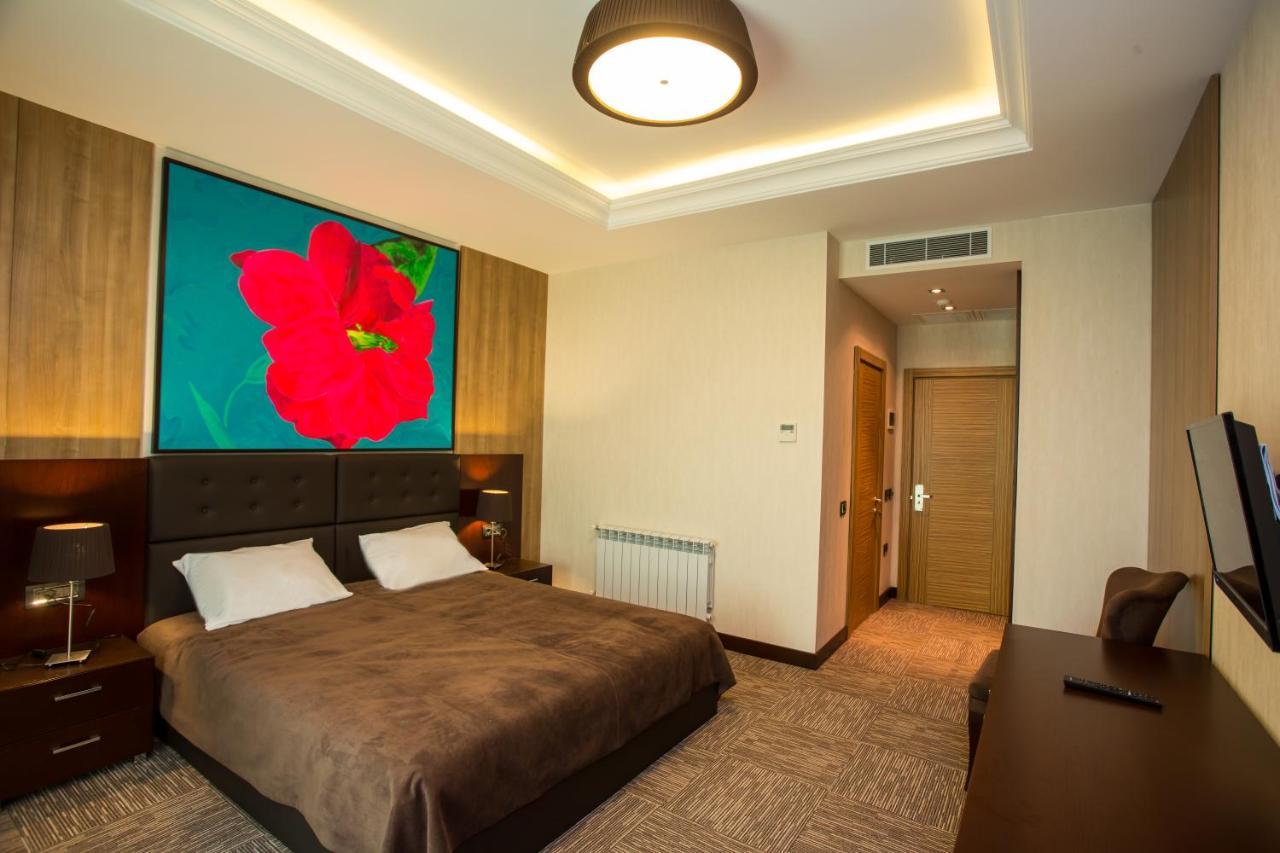 Azpetrol Hotel Kusar Dış mekan fotoğraf